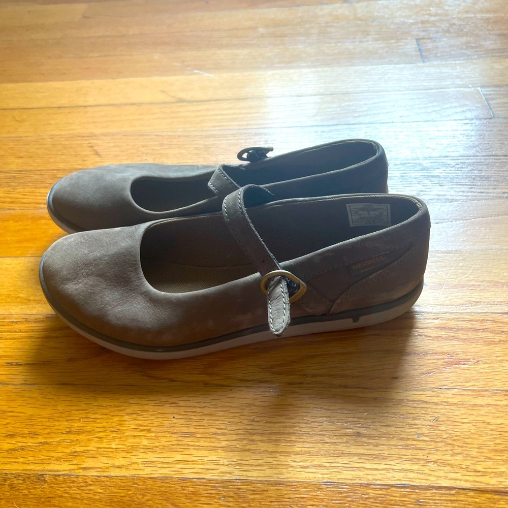 Women’s Merrell Mary Janes